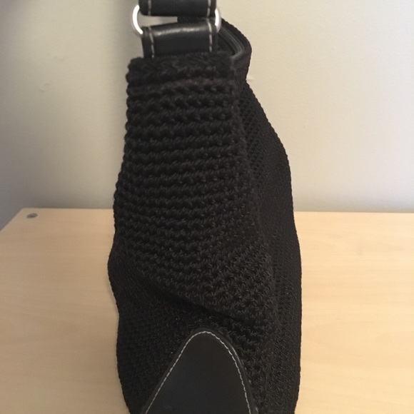 The Sak Black Shoulder Bag Purse - Picture 4 of 5